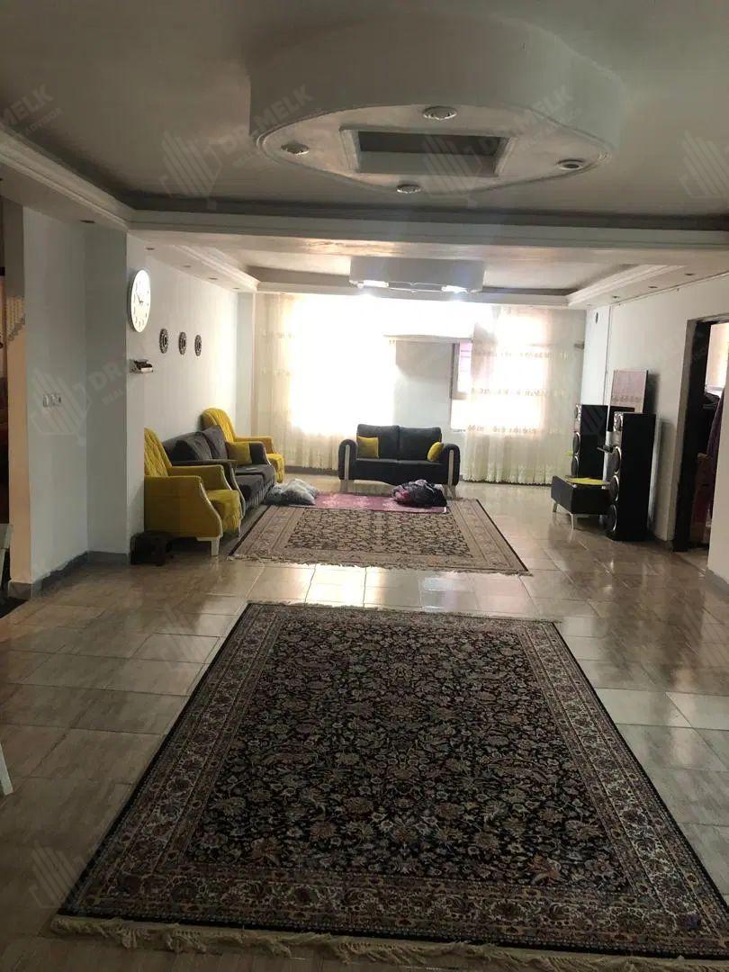 آپارتمان۱۴۰ متری در باهنر