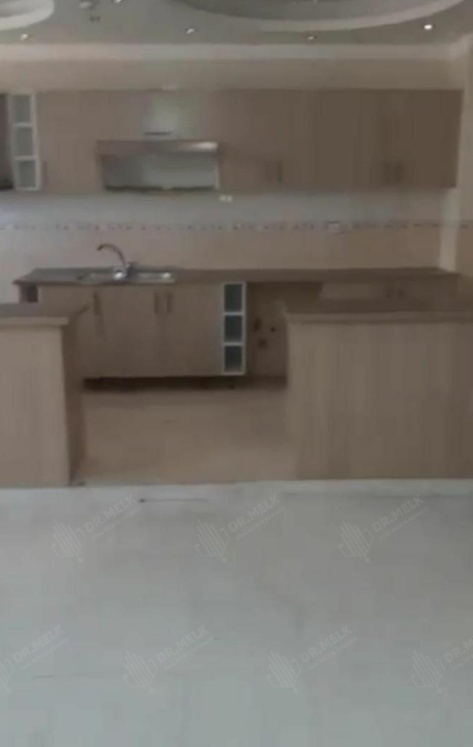آپارتمان ۹۰ متری در فاز دو پادادشهر