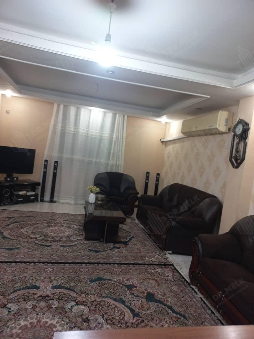 آپارتمان۱۰۲ متری در صددستگاه